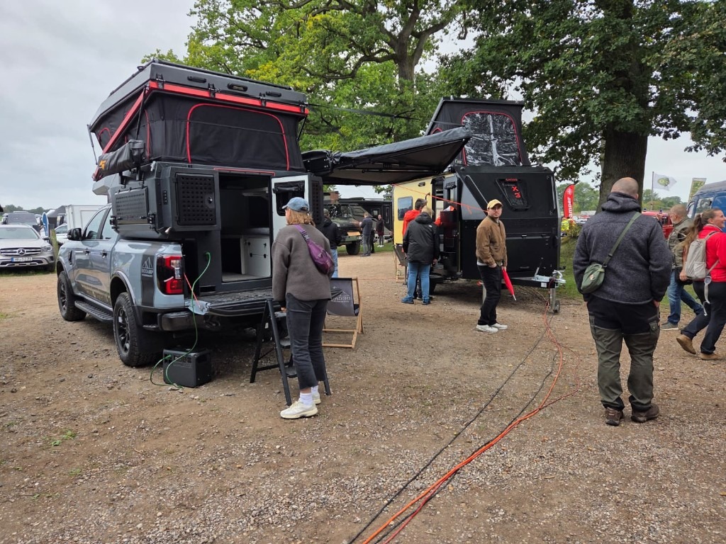 Besucher der Adventure Northside Messe 2026