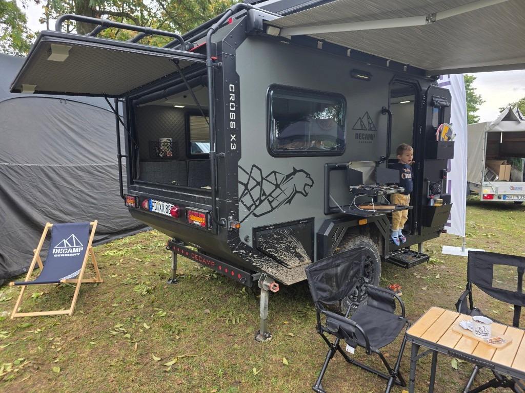 Decamp Cross X3 Wohnwagen